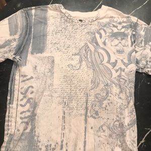 Men’s skull pattern shirt